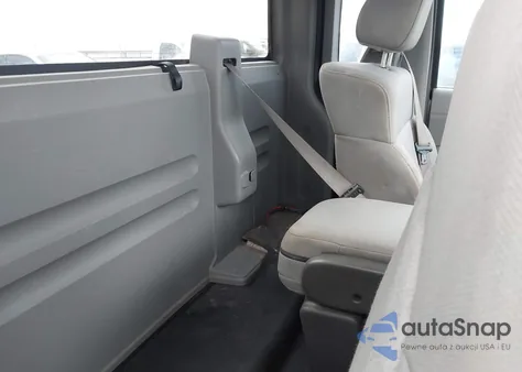 2005 Ford F-150 Stx/Xl/Xlt from USA, damaged, VIN 1FTRF12265NB67497